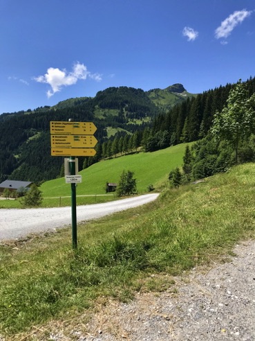 De route naar o.a. de Mooslehenalm